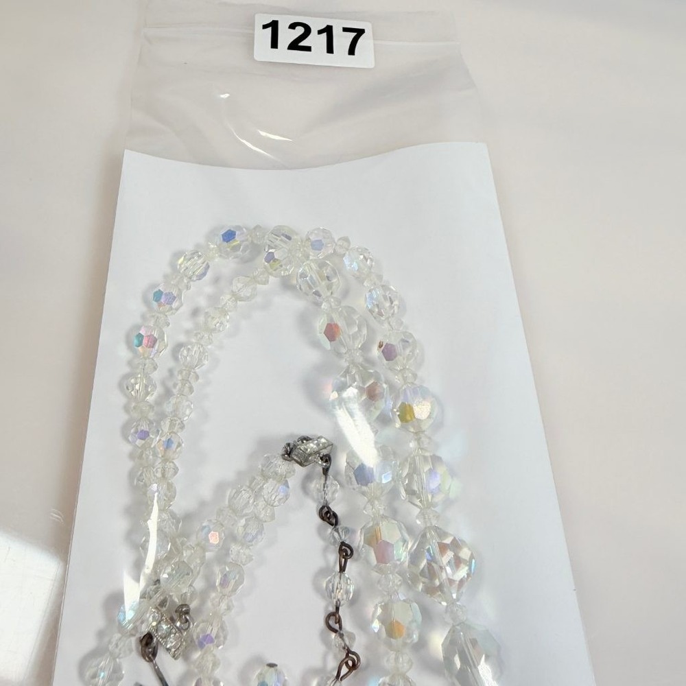 Vintage AB Crystal Necklace Double Strand Graduated Adjustable 13-15.5 in - Picture 11 of 11